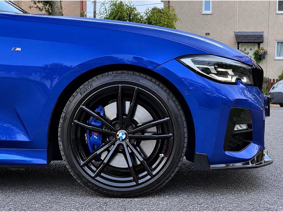 2019 BMW 3 Series photo 13