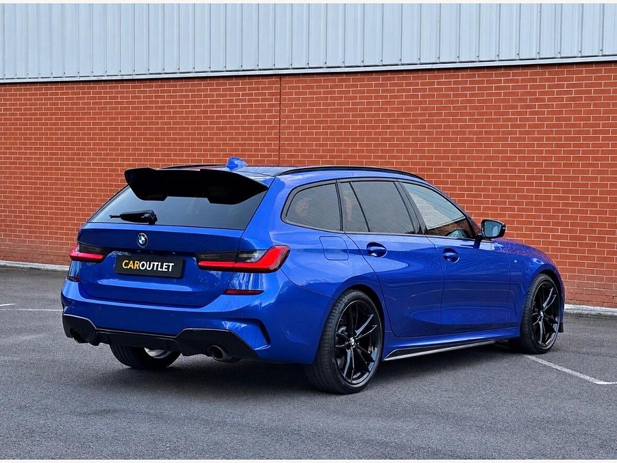 2019 BMW 3 Series photo 2