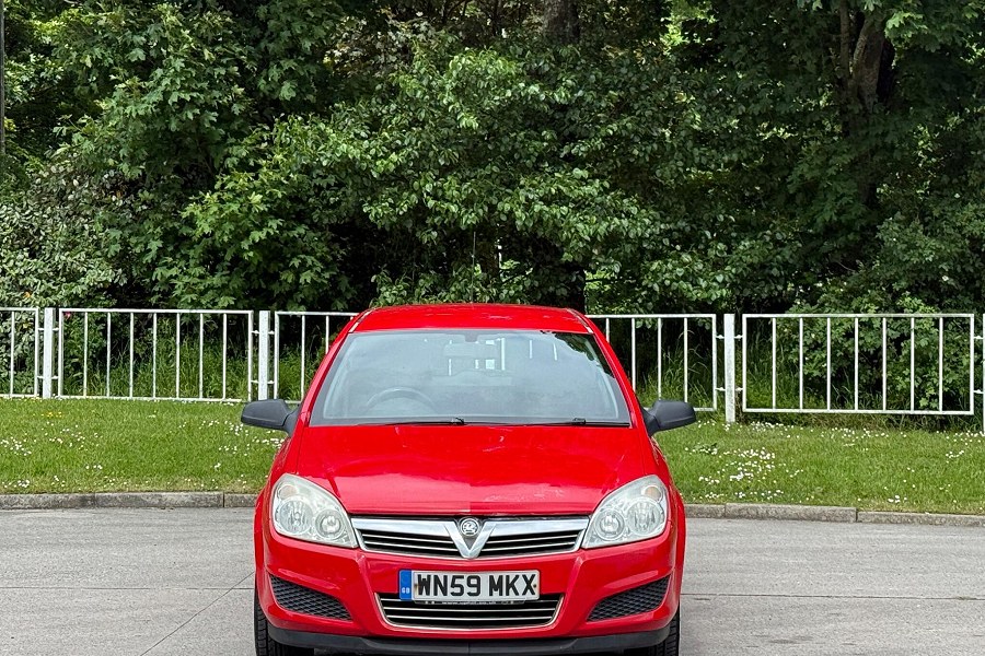 Vauxhall Astra Van photo 2