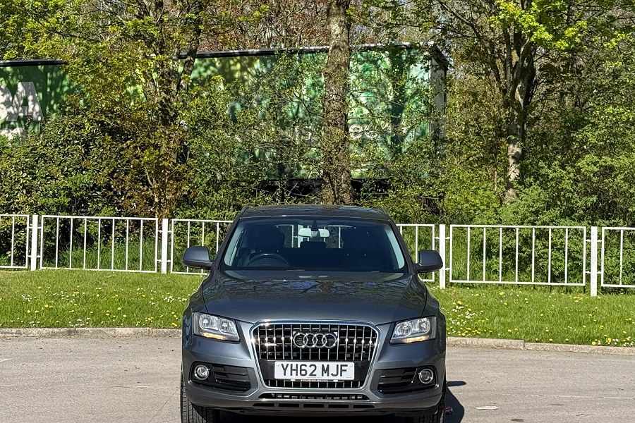 Audi Q5 photo 2