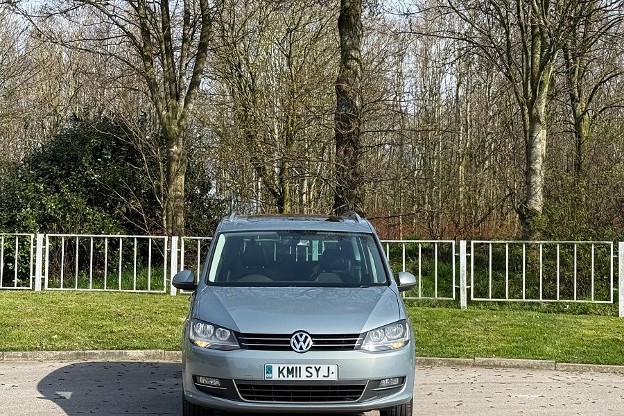 Volkswagen Sharan photo 2
