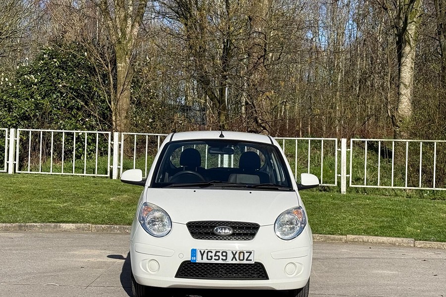 Kia Picanto photo 2