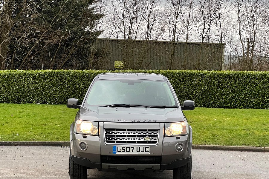 Land Rover Freelander 2 photo 2