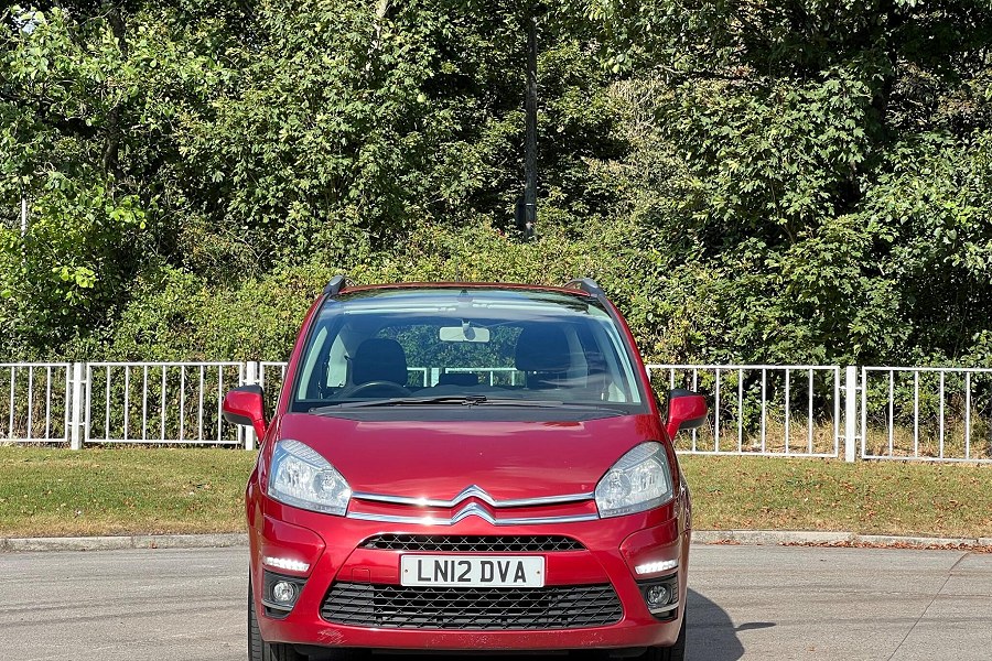 Citroen Grand C4 Picasso photo 2