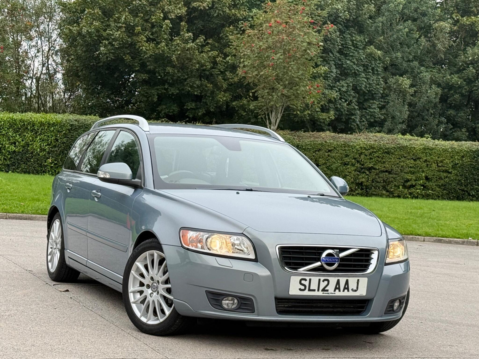 Volvo V50