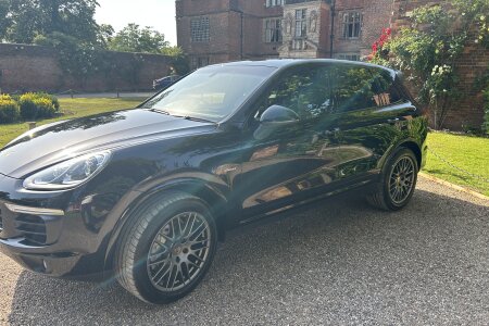 2016 Porsche Cayenne photo 5