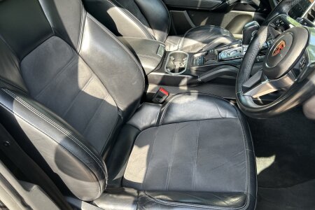 2016 Porsche Cayenne photo 9