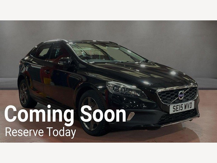 2015 Volvo V40 Cross Country photo 1