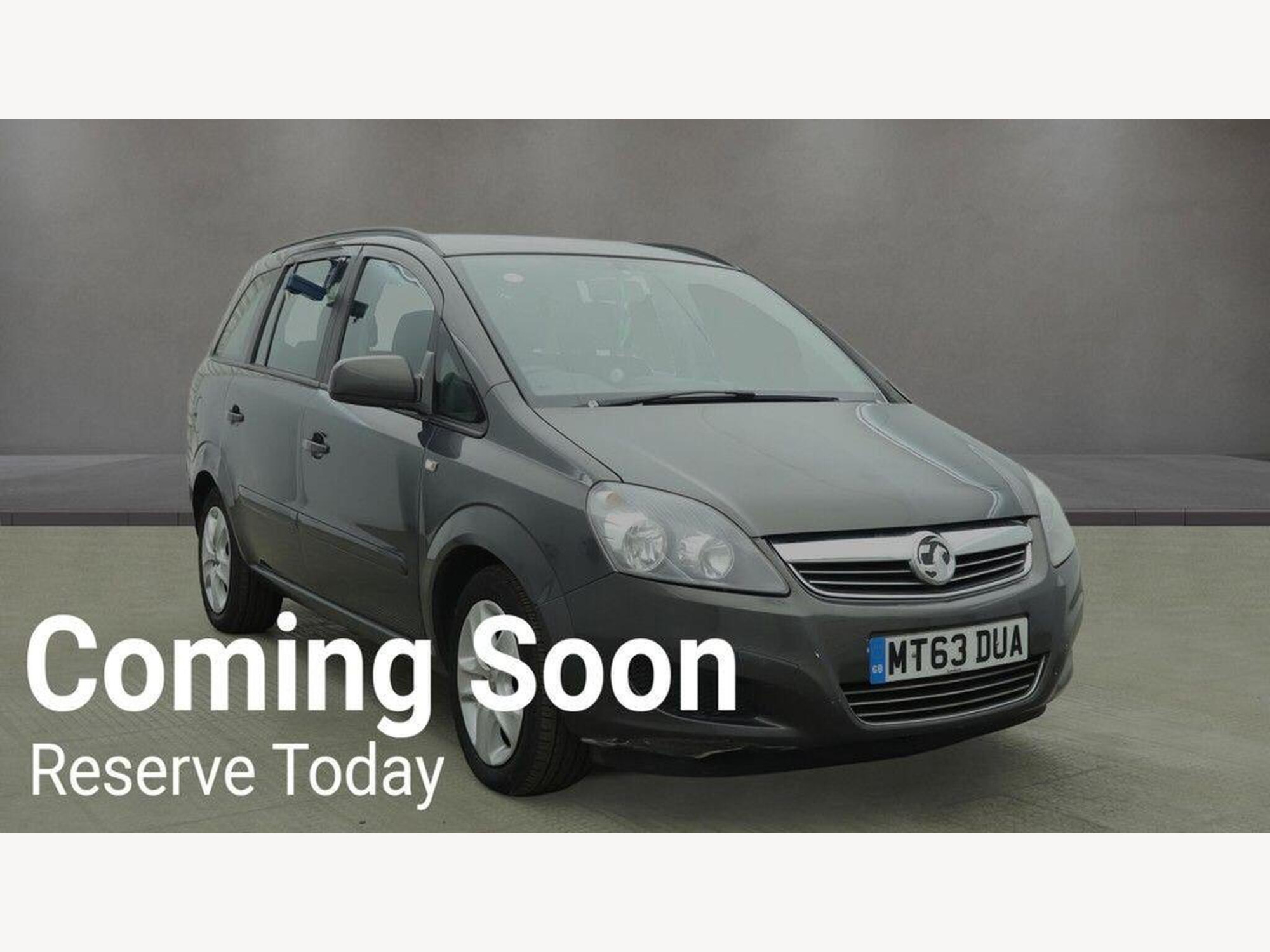 2013 Vauxhall Zafira 1.6 16V Exclusiv Euro 5 5dr for sale at Motor Zone Burnley
