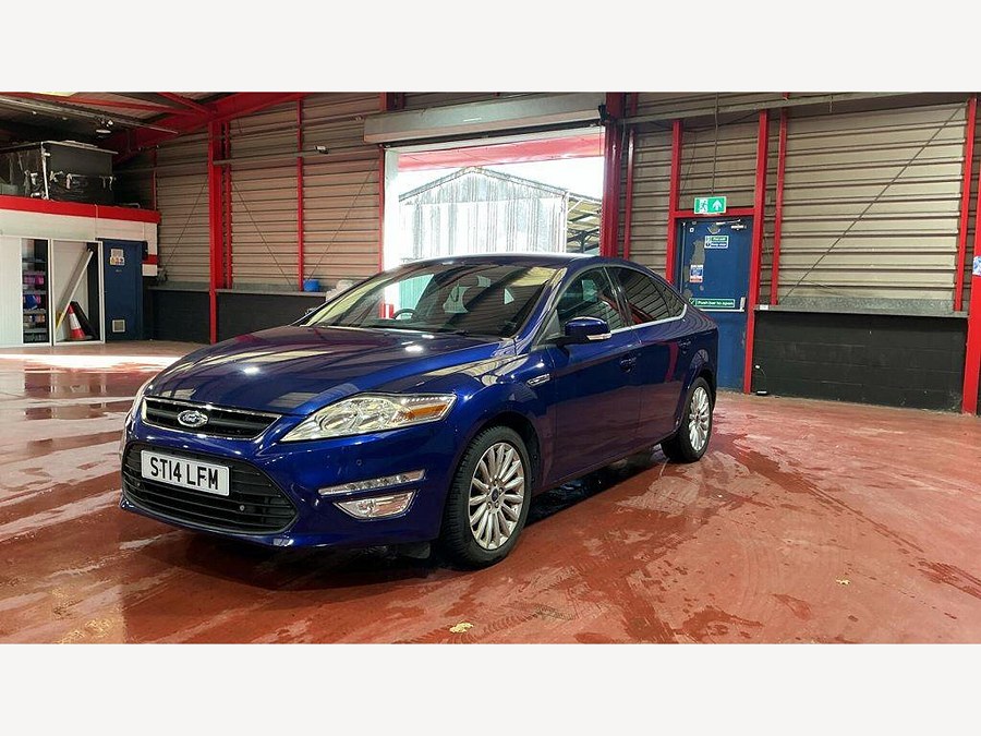 2014 Ford Mondeo photo 2
