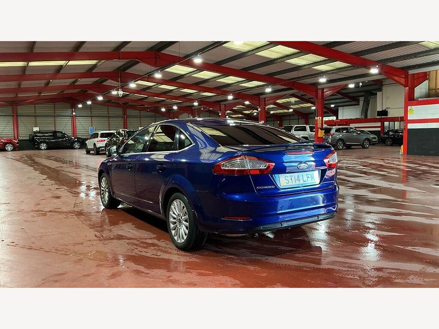 2014 Ford Mondeo photo 3