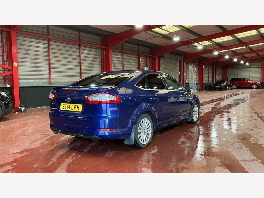 2014 Ford Mondeo photo 4