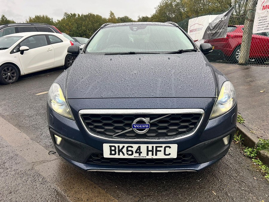 2014 Volvo V40 Cross Country photo 9