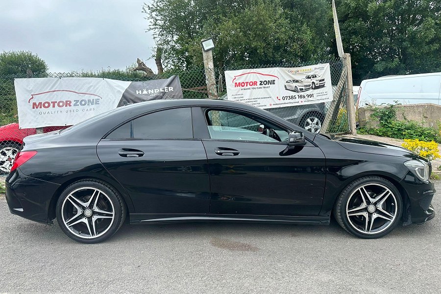 2016 Mercedes-Benz CLA photo 4