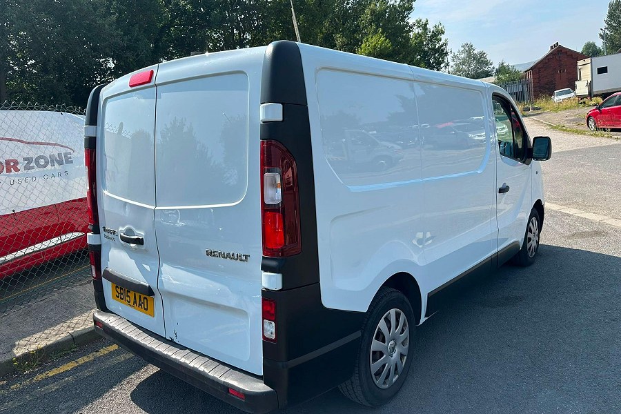 2015 Renault Trafic photo 8