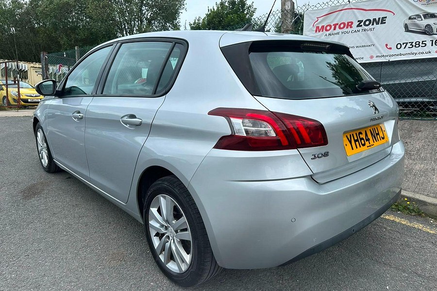 2014 Peugeot 308 photo 6