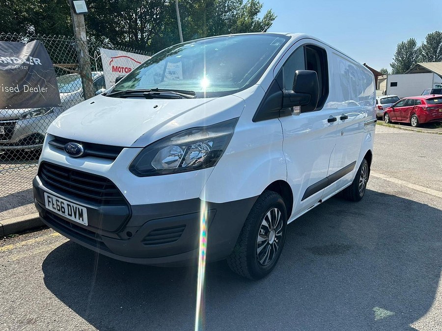 2016 Ford Transit Custom photo 3