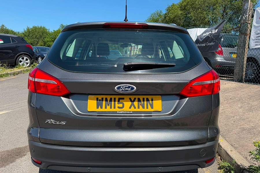 2015 Ford Focus photo 6
