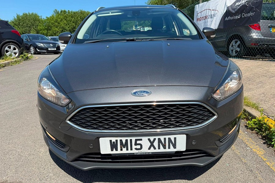 2015 Ford Focus photo 8