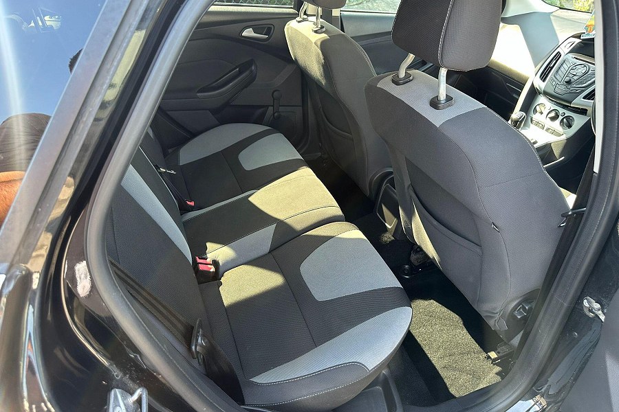 2014 Ford Focus photo 11