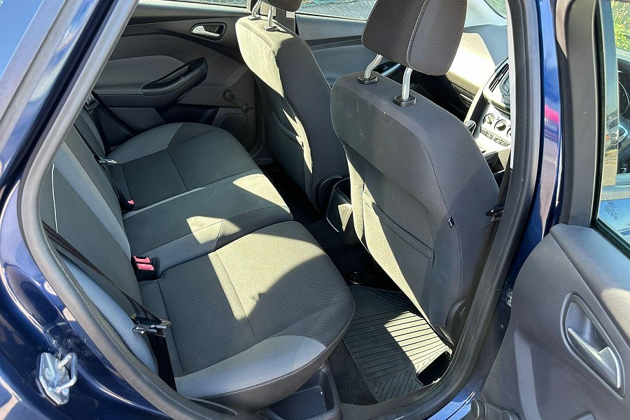 2011 Ford Focus photo 13