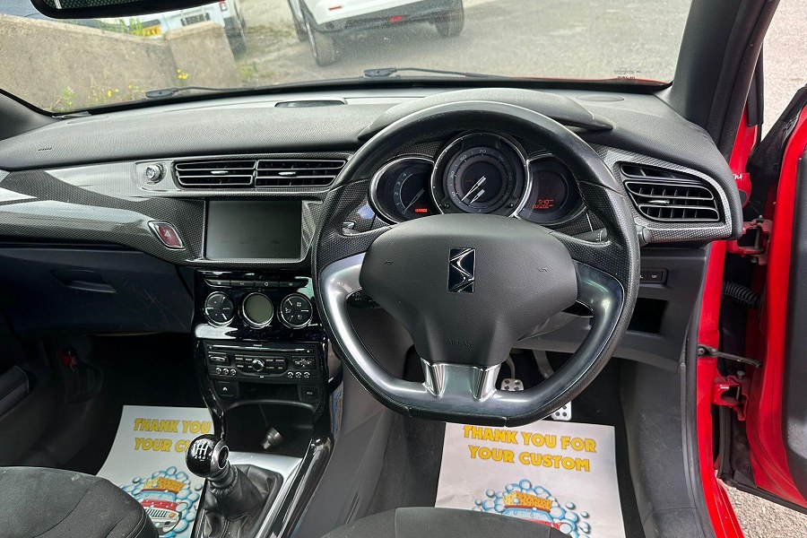 2012 Citroen DS3 photo 9