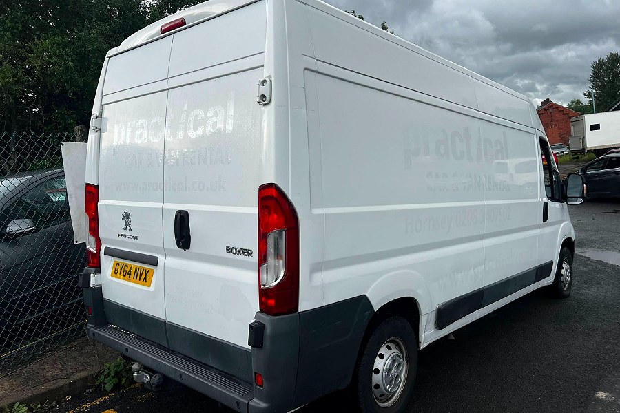 2014 Peugeot Boxer photo 11