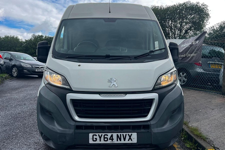 Peugeot Boxer photo 2