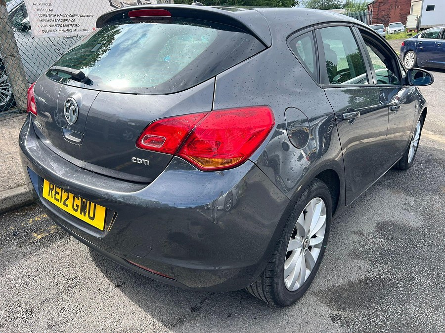 2012 Vauxhall Astra photo 8