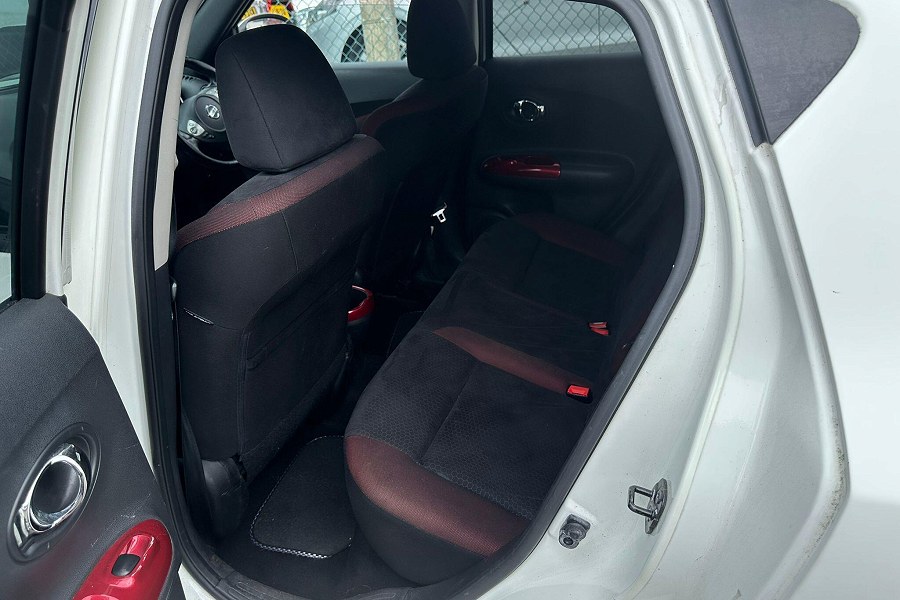 2011 Nissan Juke photo 13