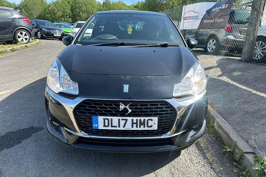 DS AUTOMOBILES DS 3 photo 2