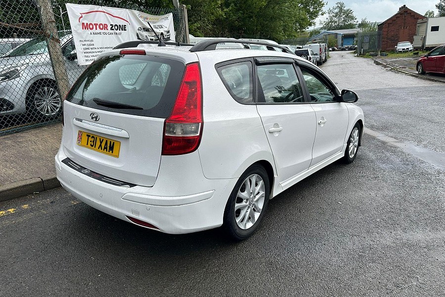 2012 Hyundai i30 photo 8