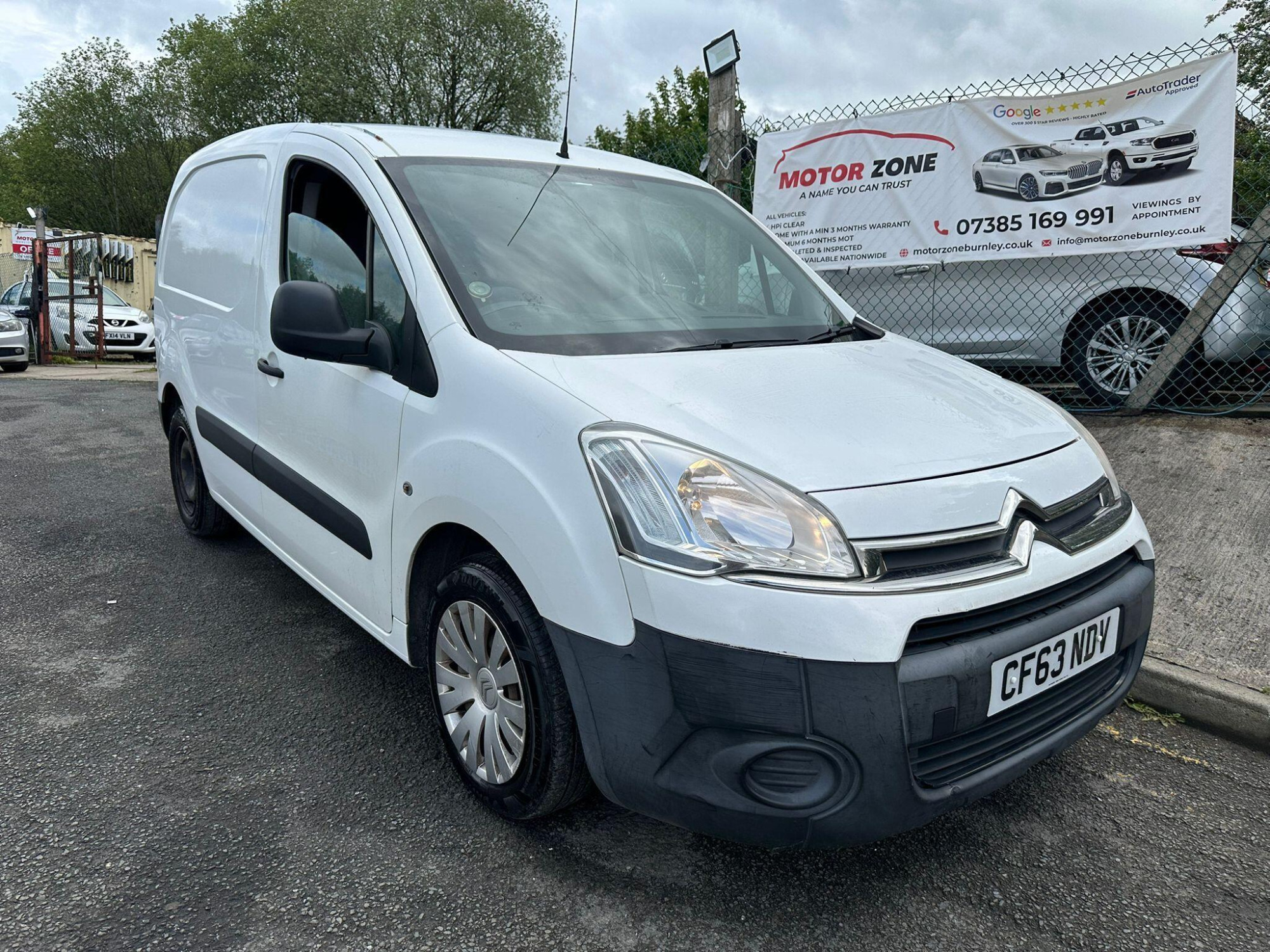 2014 Citroen Berlingo 1.6 HDi 625 LX L1 5dr (Euro 5) for sale at Motor Zone Burnley