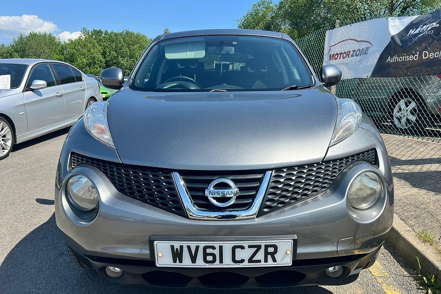 Nissan Juke photo 2