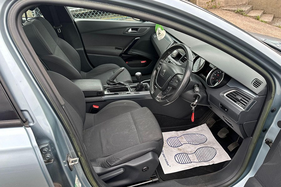 2012 Peugeot 508 SW photo 10