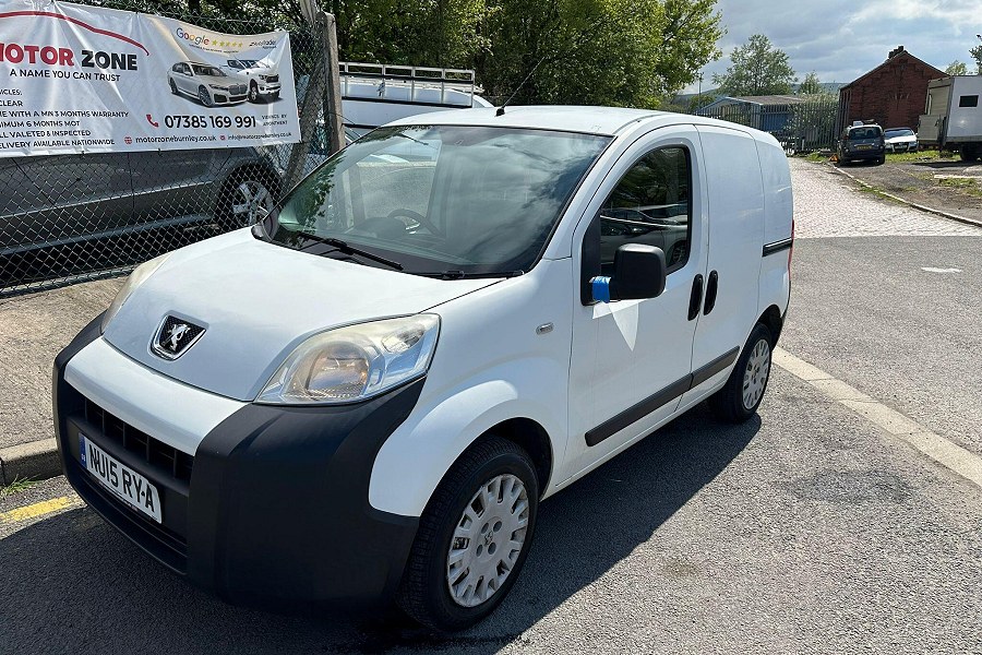 2015 Peugeot Bipper photo 3