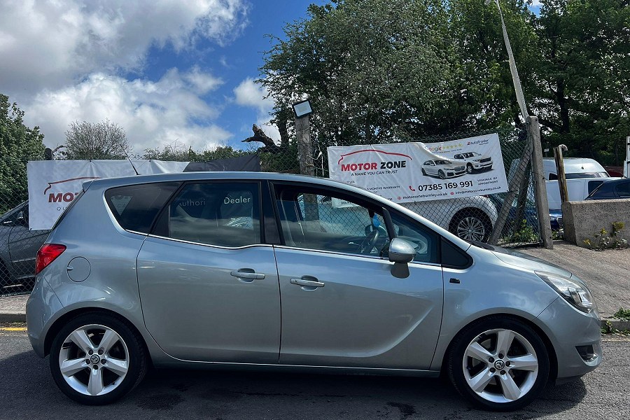 2014 Vauxhall Meriva photo 4
