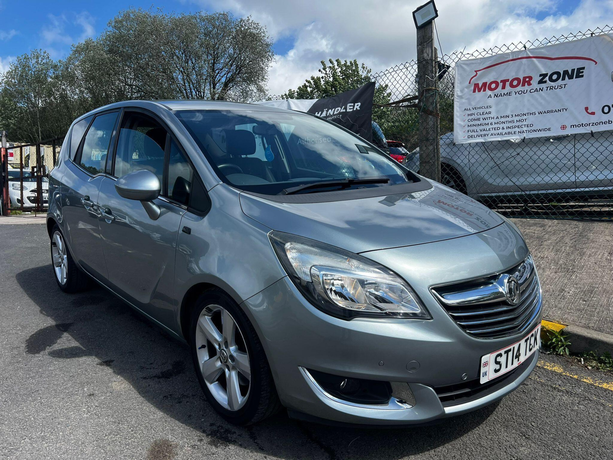2014 Vauxhall Meriva 1.6 CDTi ecoFLEX Tech Line Euro 6 (s/s) 5dr for sale at Motor Zone Burnley