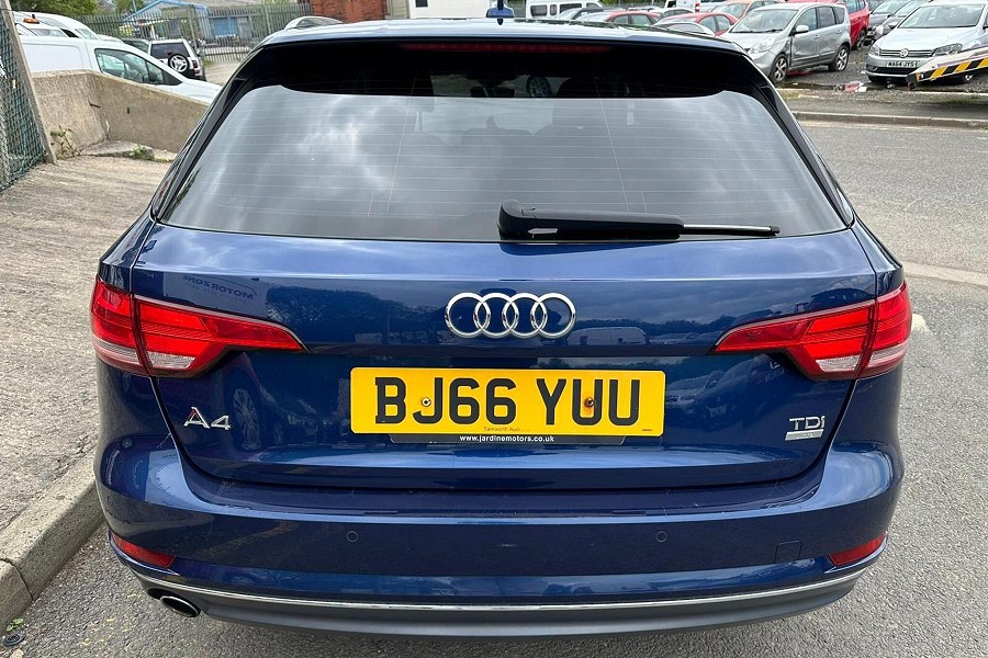 2016 Audi A4 Avant photo 7