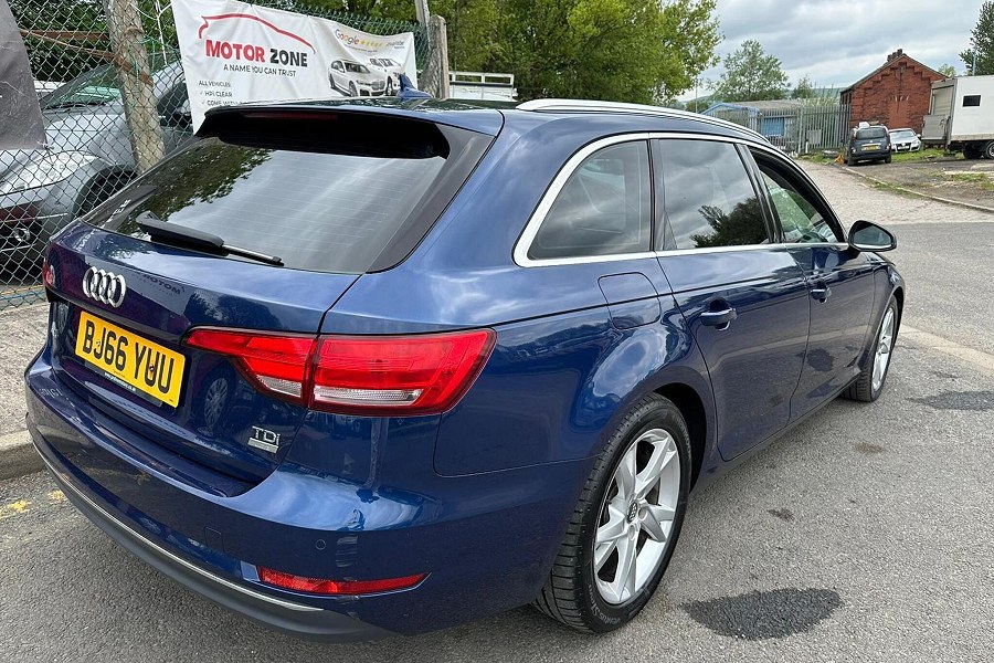 2016 Audi A4 Avant photo 8