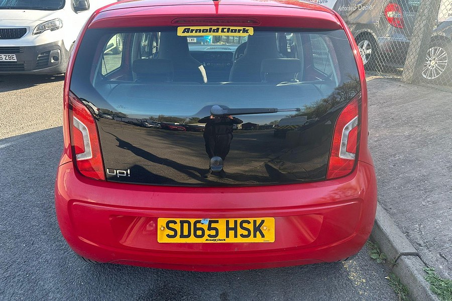 2015 Volkswagen up! photo 7