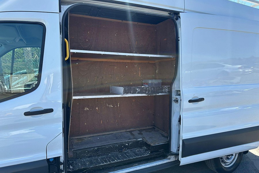 2017 Ford Transit photo 8