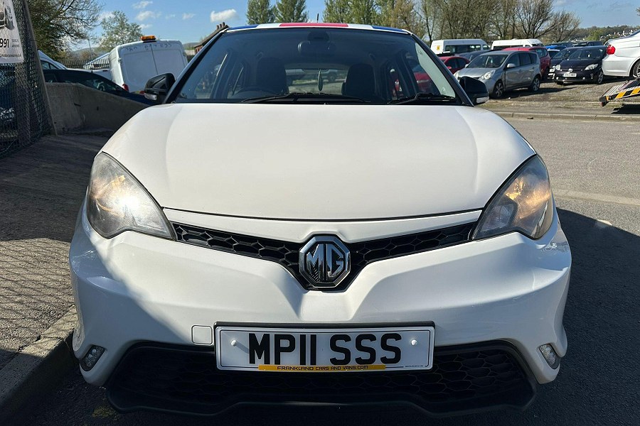 MG MG3 photo 2