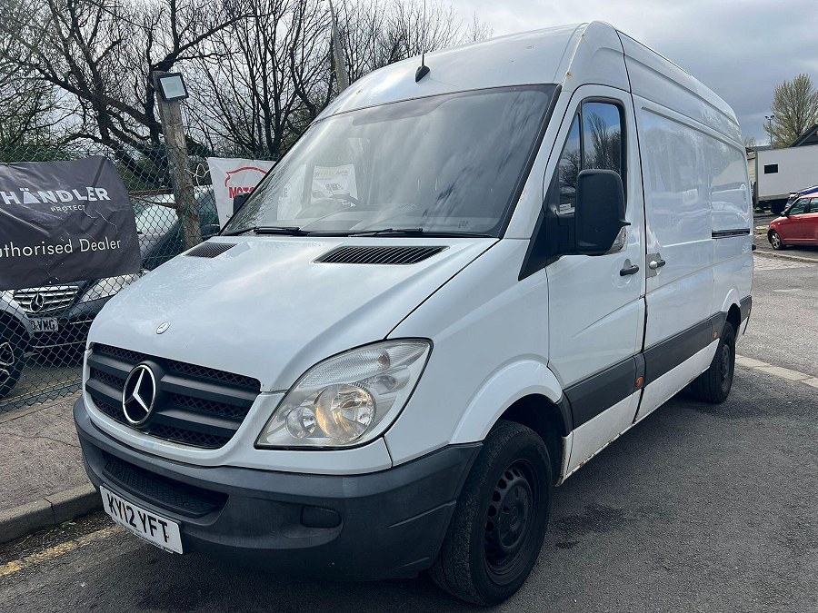 2012 Mercedes-Benz Sprinter photo 3