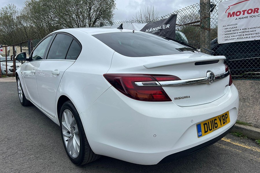 2016 Vauxhall Insignia photo 6
