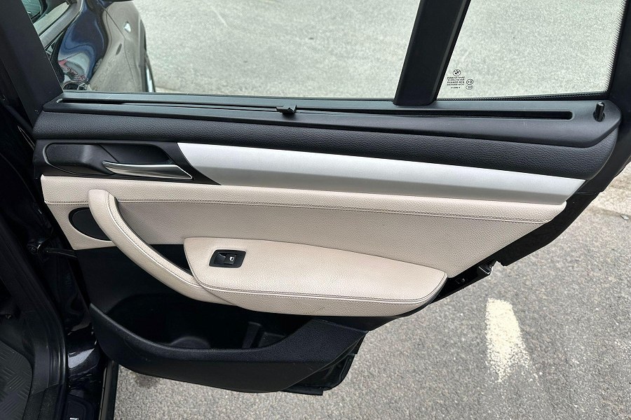 2011 BMW X3 photo 13