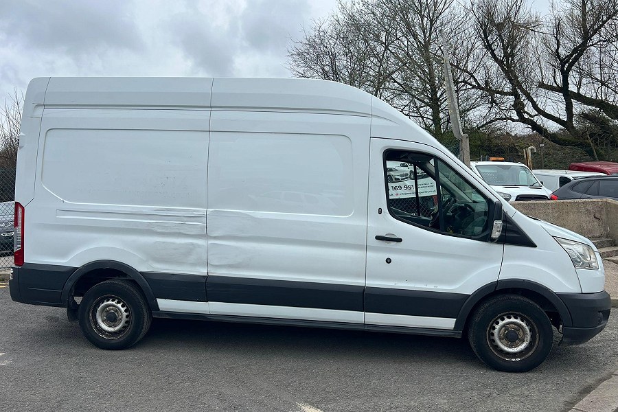 2016 Ford Transit photo 3