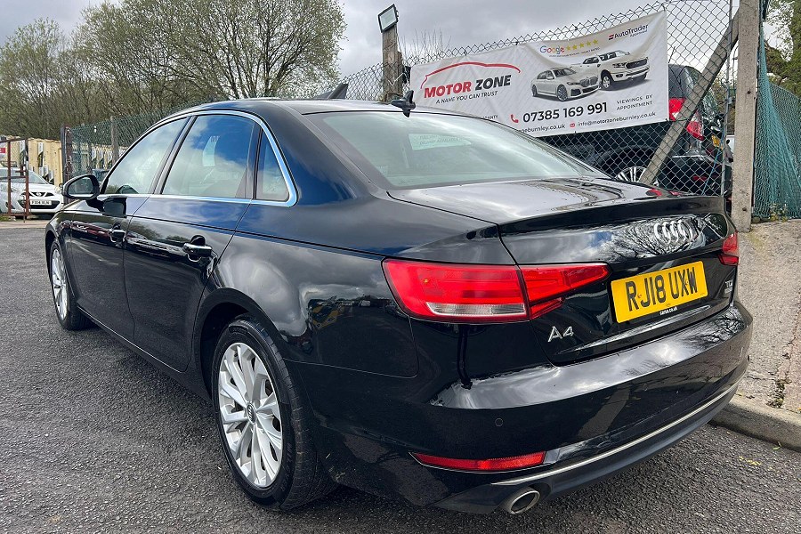 2018 Audi A4 photo 6
