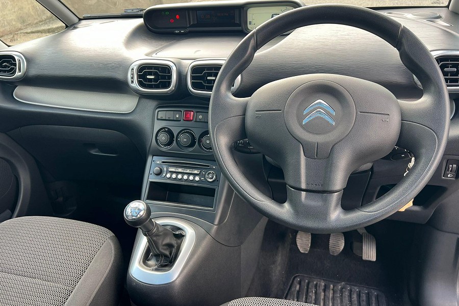 2014 Citroen C3 Picasso photo 10