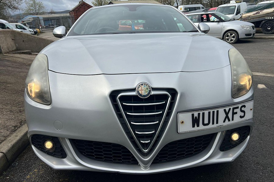 Alfa Romeo Giulietta photo 2